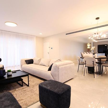 Mini Penthouse Near The Beach Netanya Ngoại thất bức ảnh