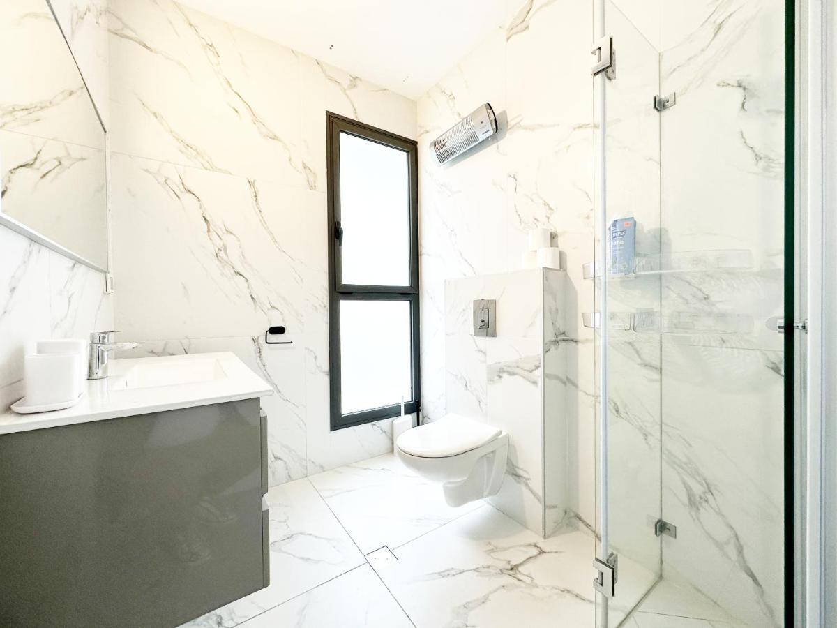 Mini Penthouse Near The Beach Netanya Ngoại thất bức ảnh
