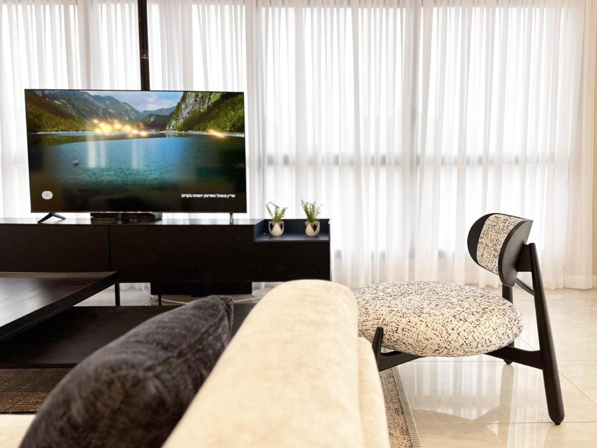 Mini Penthouse Near The Beach Netanya Ngoại thất bức ảnh