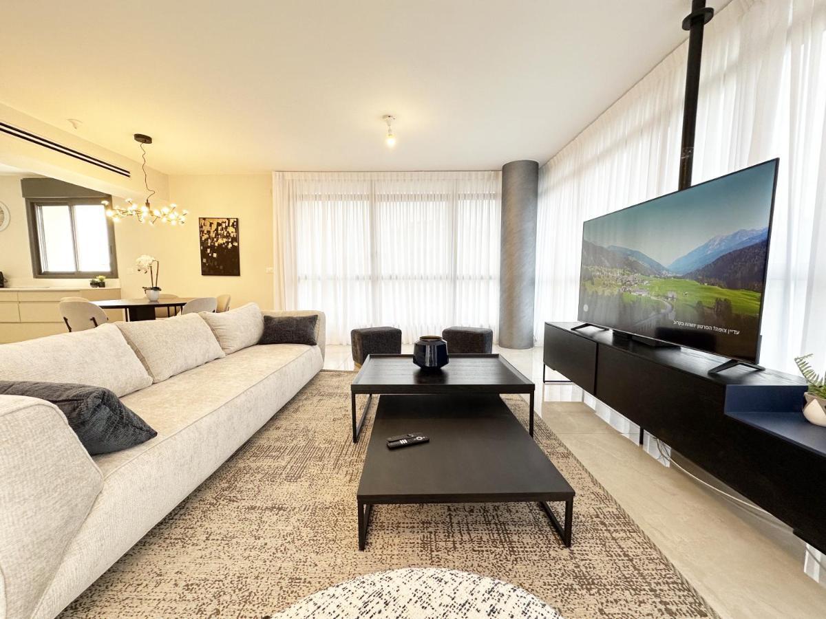 Mini Penthouse Near The Beach Netanya Ngoại thất bức ảnh