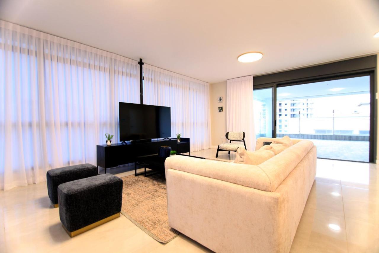 Mini Penthouse Near The Beach Netanya Ngoại thất bức ảnh