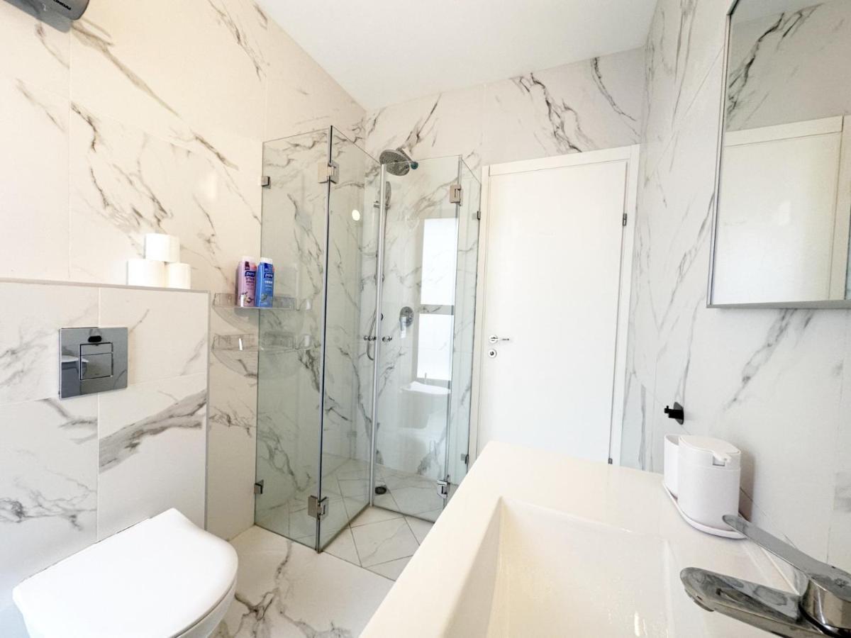 Mini Penthouse Near The Beach Netanya Ngoại thất bức ảnh